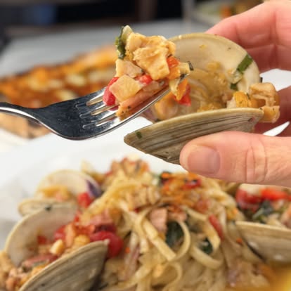 581212605_122111382369022678_5605081656296440040_n